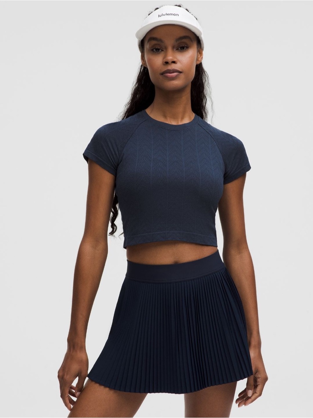 Lululemon Swiftly Pointelle Cropped Short Sleeve Size 6
Color Code HWCB